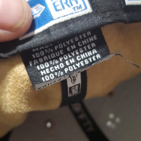 Red Sox hat - Picture 8 of 8